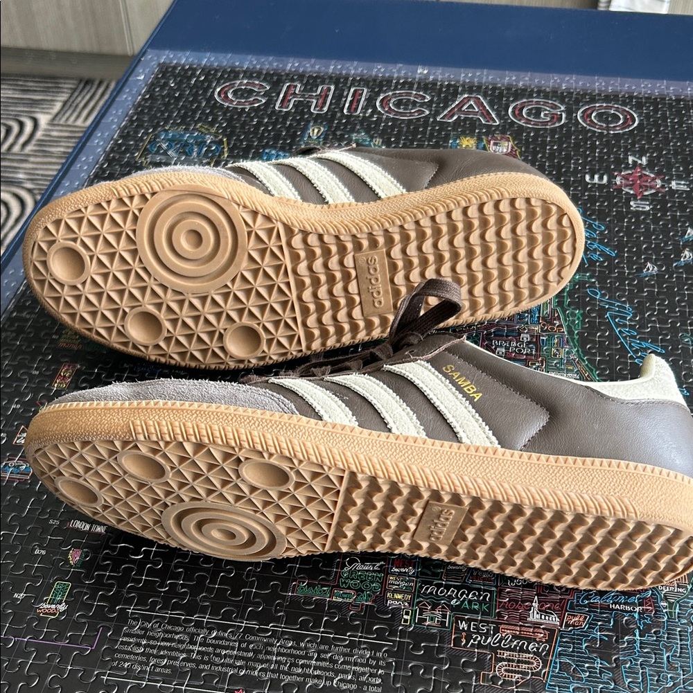 adidas Samba Low-Profile Sneakers in Brown and Cream - Picture 2 of 3